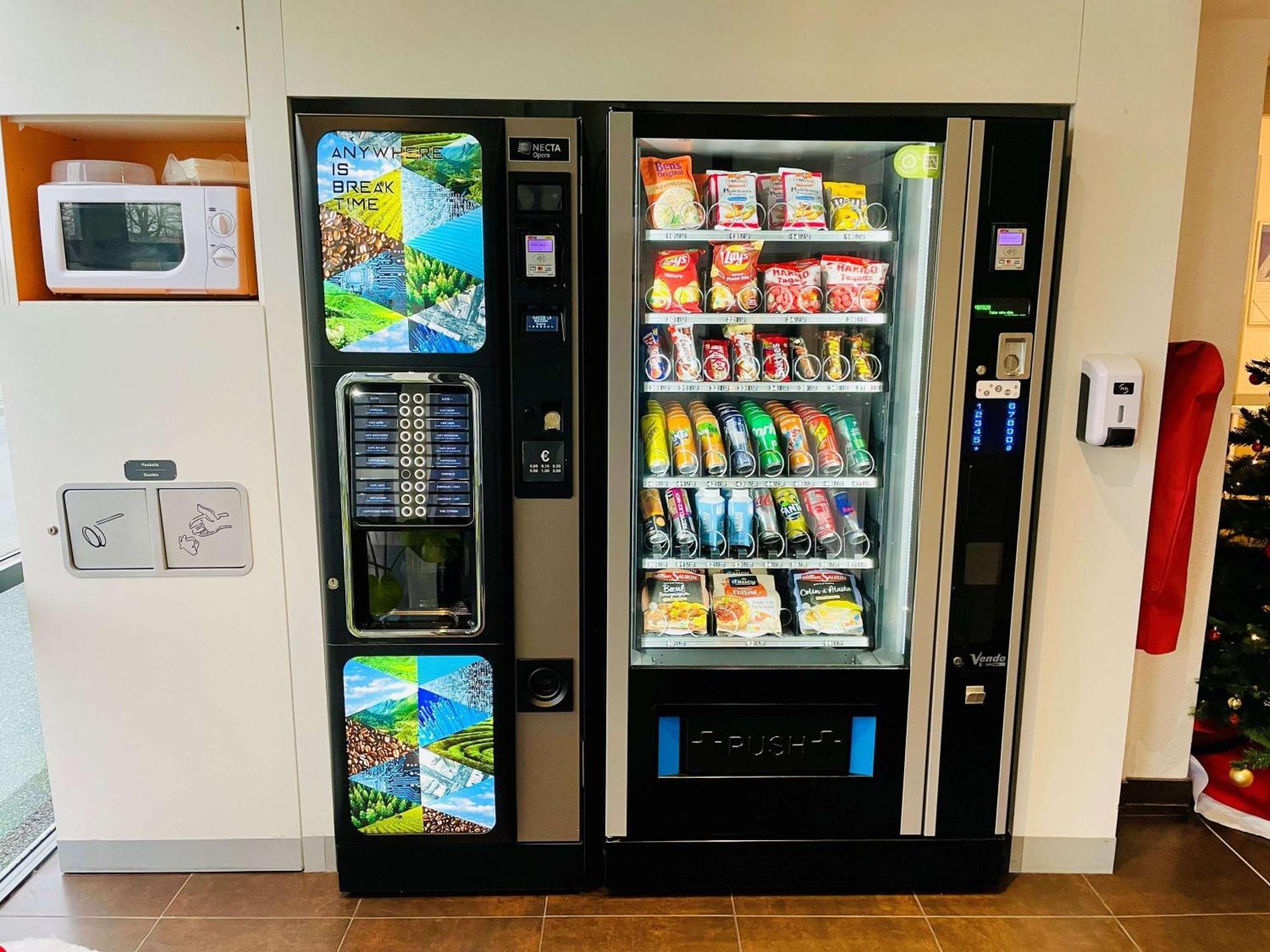 Ibis Budget Roye Роа Екстериор снимка